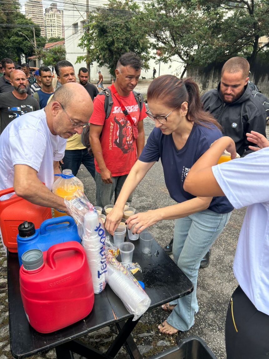 Café nas Ruas: Levar Esperança e Cuidado a Quem Mais Precisa